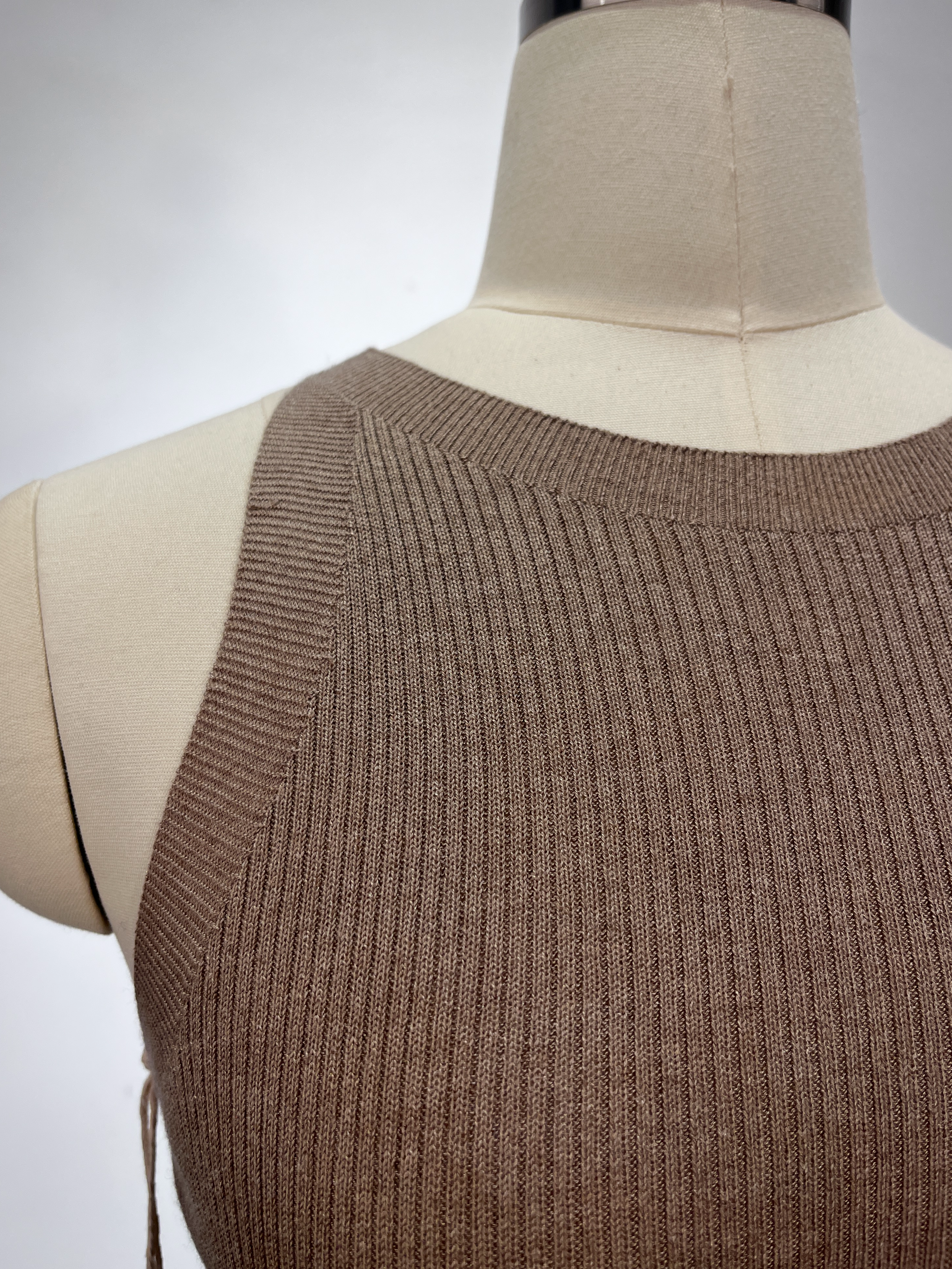 Cashmere and Silk Refreshing Seamless Vest