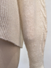 Nahtloser Strick-Pullover mit V-Ausschnitt
