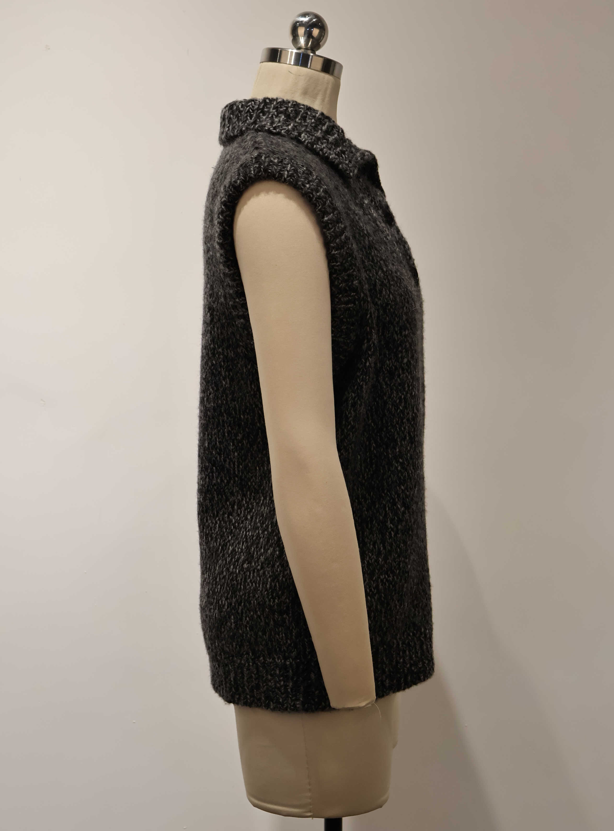 Women's Polo Neck Knit Vest
