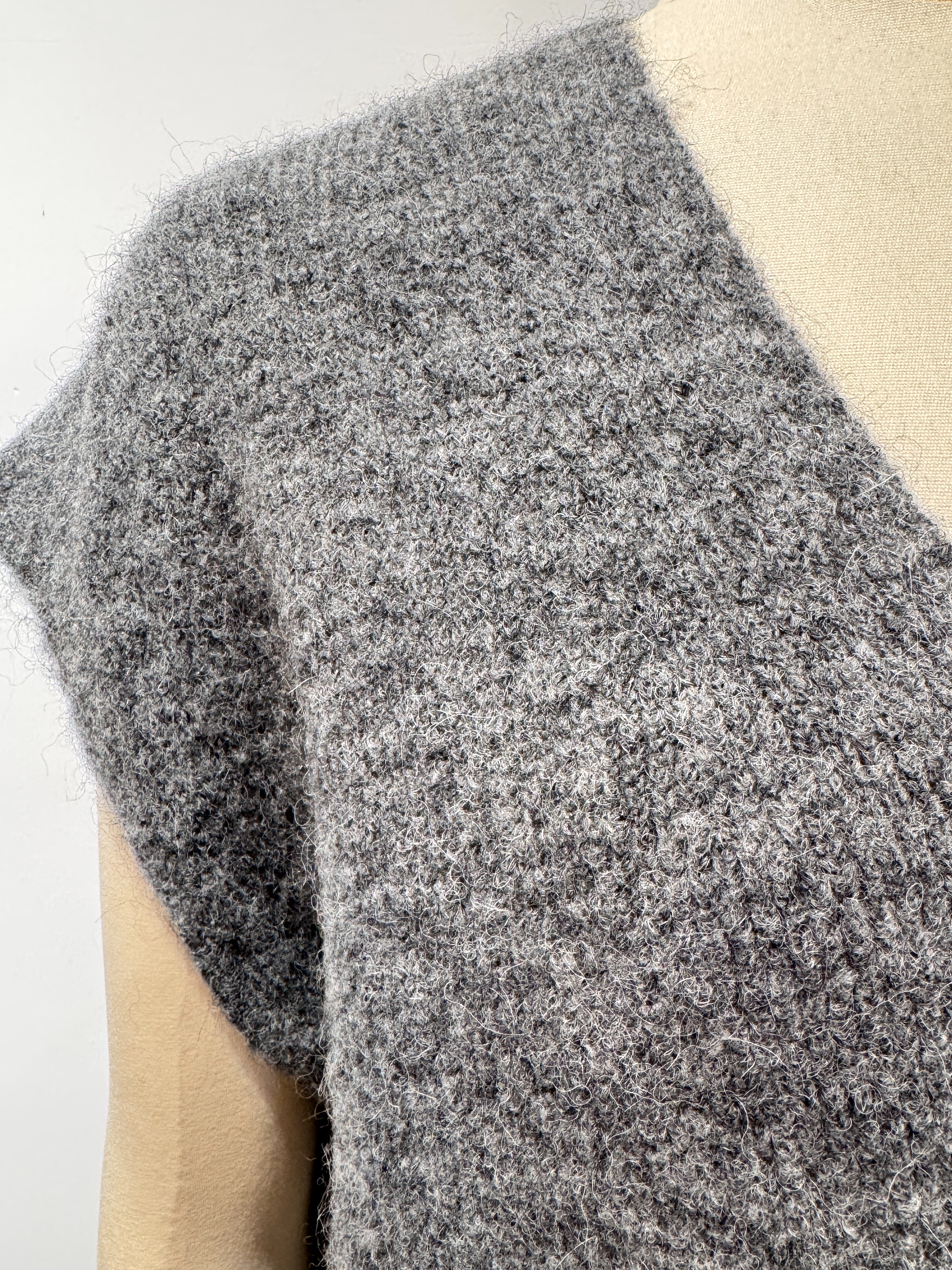 Seamless Blend Vest