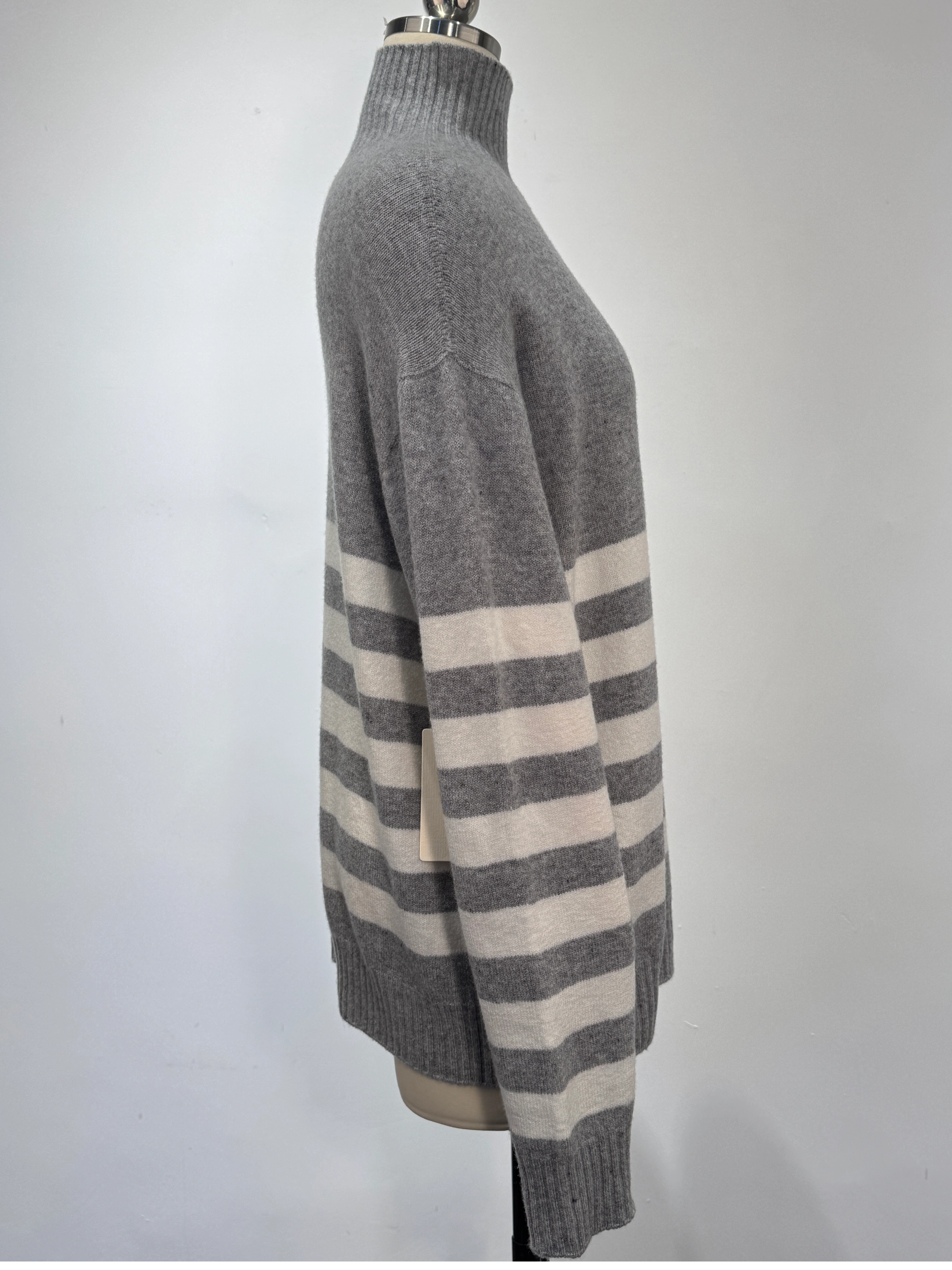 Women's Seamless Striped Pullover