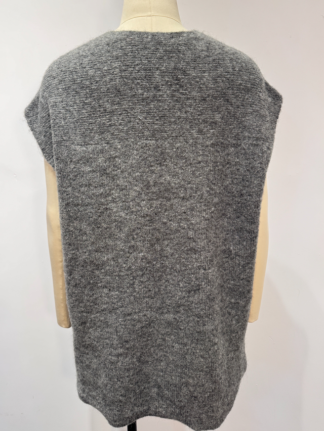 Seamless Blend Vest