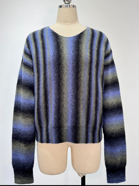 Gradient Color Seamless Pullover