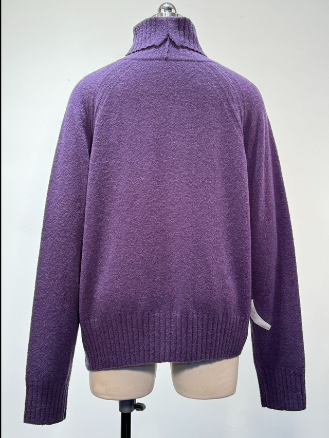Raglan Sleeve Turtleneck Seamless Knit Pullover